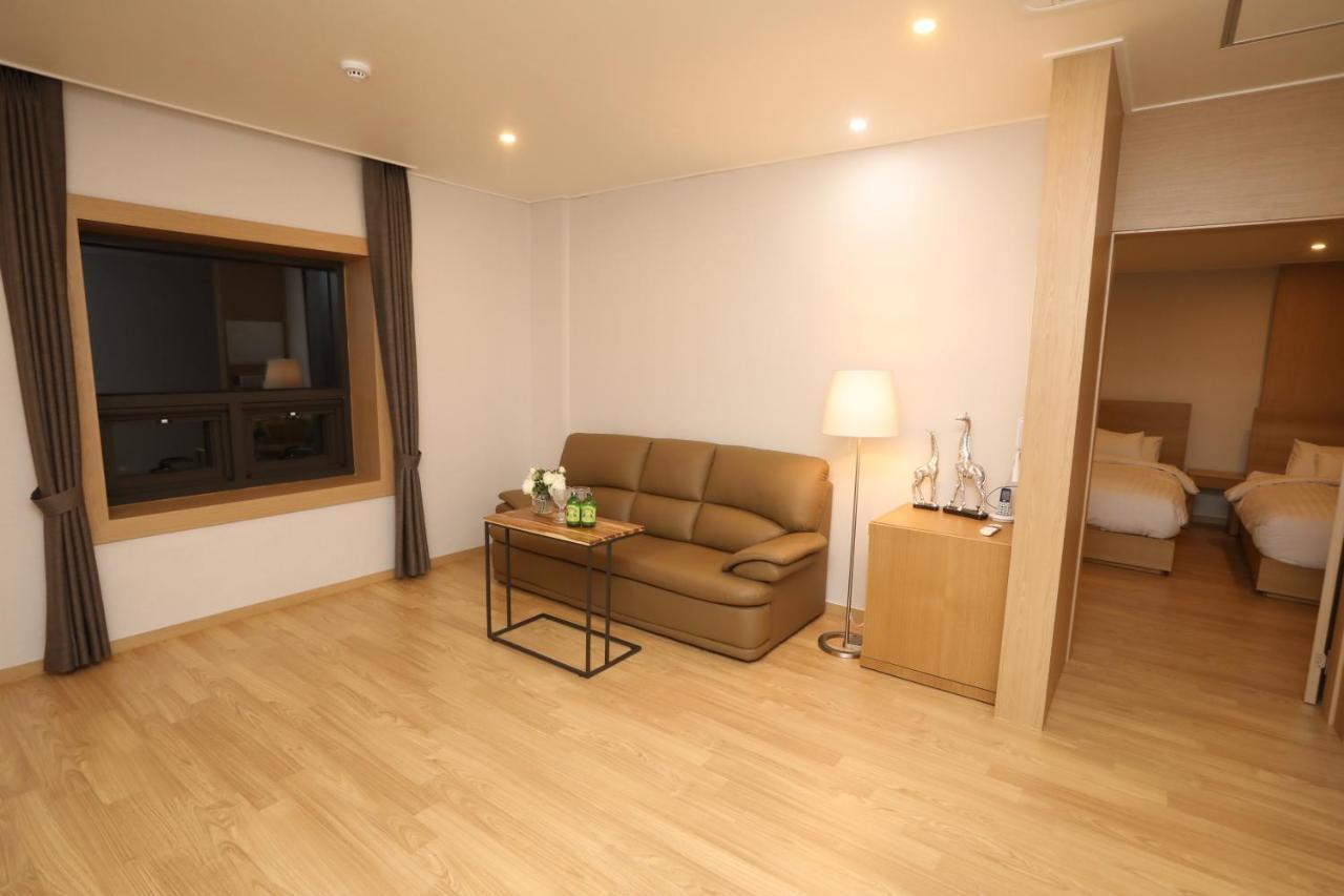 Daedunsan Hotel Wanju Extérieur photo